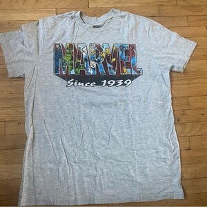 Marvel Comics gray t-shirt size XL
